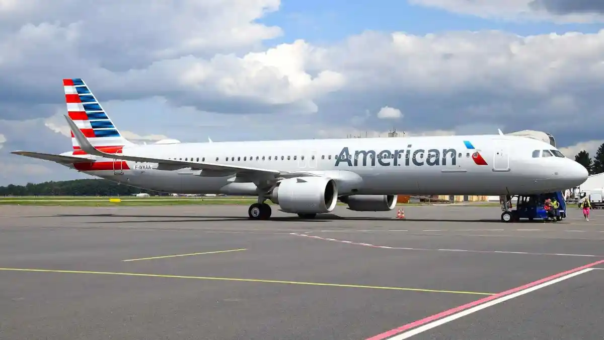 Airbus A321XLR American Airlines transatlantic narrowbody aircraft at airport gate