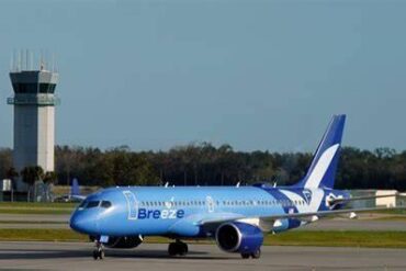 Breeze Airways Cancels Providence–Cancun Route Before Planned Winter Return Amid Weak Demand