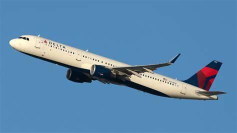Delta Air Lines Airbus A321 Returns to Atlanta After Technical Malfunction and Smoke Report