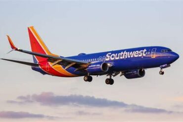 Southwest Airlines Surpasses 100 Daily International Flights as Its Boeing 737 Fleet Nears the Limit