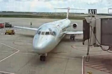 Why U.S. Airlines Abandoned the Powerback Maneuver—and Why It Never Returned