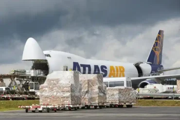 Why the Boeing 747, Once the Workhorse of Global Cargo Airlines, Is No Longer in Production