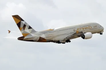 Etihad’s Last Airbus A380 Returns to Abu Dhabi After 6.5 Years in Storage