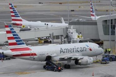 American Airlines Union Warns ICE Airport Operations Are Putting Passengers and Crew in “Dangerous Positions”