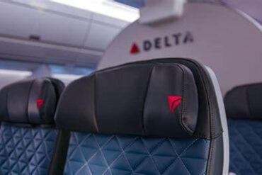 What Are the Benefits of Flying Delta Air Lines’ Premium Select?
