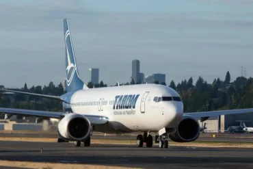Boeing Delivers Romania’s First 737 MAX 8 as TAROM Prepares for Second Jet This Month