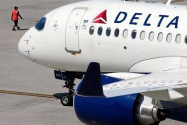 Delta Air Lines Flight Diverted to Honolulu After Cabin Fumes Leave Passengers Needing Medical Treatment