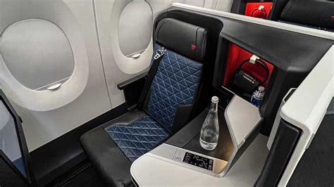 Why Did Delta Air Lines Retrofit Its Airbus A350 Cabins So Soon?