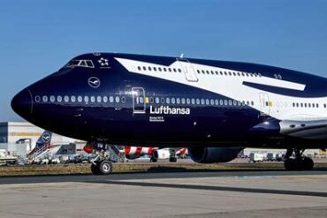 Lufthansa Apologizes After Passenger Complaint Draws Backlash Over Social Media Response