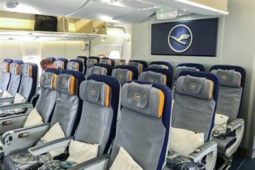 Lufthansa Economy Basic Takes Away Carry-On Bags Even From Elite Flyers