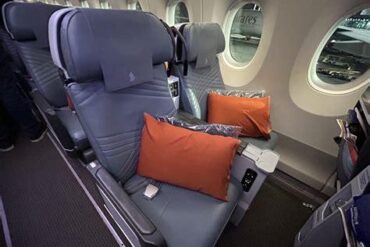 Singapore Airlines Is Shrinking Premium Economy as Ultra-Long-Haul Business Class Takes Over