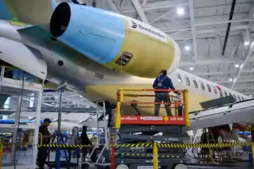 Trump Threatens to Block Bombardier Jets From U.S. Market Unless It Builds in America