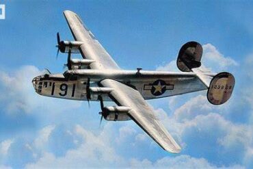 Six Retired USAF Aircraft Still Flying as Civilian Warbirds: The Rare Survivors of World War II