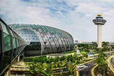 5 Airports With the Most Commercial Runways in the World