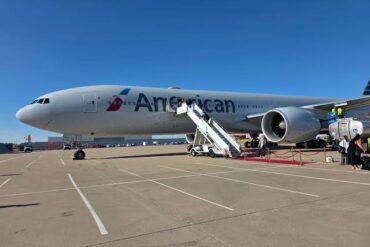 American Airlines Buys Two Used Boeing 777-200ERs Off Lease as Its Widebody Fleet Ages