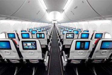 Air Canada Rouge's 737 MAX 8 Cabin Overhaul: Seatback Screens, Recline and Free Bell Wi-Fi Arrive on 45 Jets by Late 2026