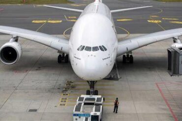 Airbus A380's 575-Tonne Maximum Weight And The Airport Infrastructure Crisis It Created