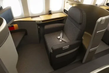 American Airlines Is Eliminating First Class on Its Largest Aircraft: 5 Reasons Behind the Major Cabin Shake-Up