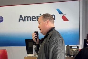 American Airlines Ends Involuntary Bumping, Tells Gate Agents to “Take a Delay” Instead
