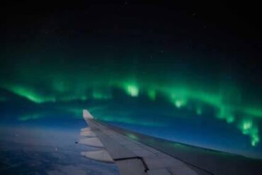 Why a Commercial Jet at 35,000 Feet Flies Through Airspace With No Clear Legal Upper Boundary
