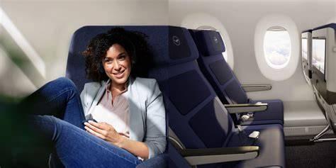 Extra-Legroom Economy: Why A Few Inches of Cabin Space Now Outearn First Class on US Narrowbodies