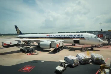 FBI Arrests Unruly Passenger After Singapore Airlines A350 Aborts Transpacific Flight and Returns to San Francisco