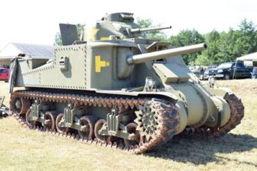 The M3 Lee: The WWII Tank That Pioneered the Gyro-Stabilized Main Gun
