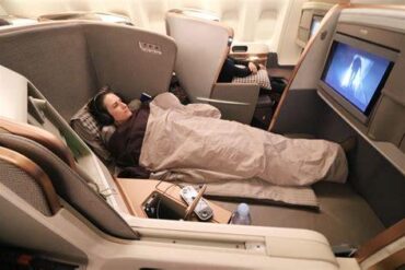 How Much Does Singapore Airlines Business Class Cost on the Boeing 777 in 2026?
