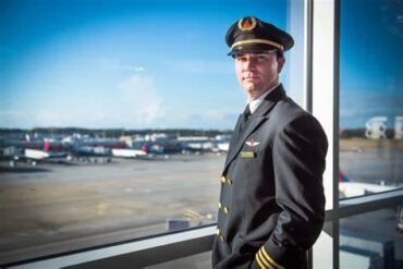 Navy Pilot to Airline Captain: The Delta, United & American Transition Playbook