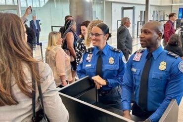 TSA Chair Ban Sparks Union Campaign: “Members Are Mad” as Officers Fight to Sit Again at Checkpoints