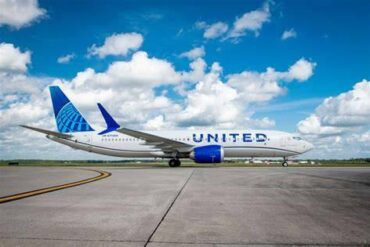United Airlines Adds Six-Hour SFO Links to Charleston and Hartford on Boeing 737 MAX Jets: Full Route Map and Schedules