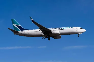 WestJet Captain Blasts Seattle-Tacoma Airport After Boeing 737 Burns 800 Pounds of Fuel Just to Reach Runway